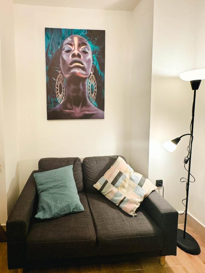 Comfy Studio In City Center Belgrado Esterno foto